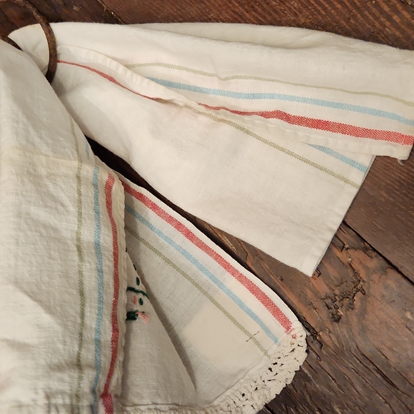 Old Horse Bit With Vintage Hand Towel - Picture 6 of 10